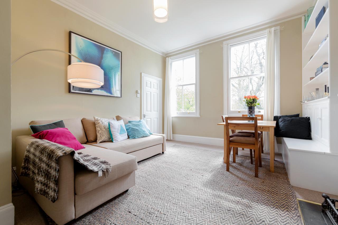 Earls Court Apartments By Basetogo Лондон Экстерьер фото