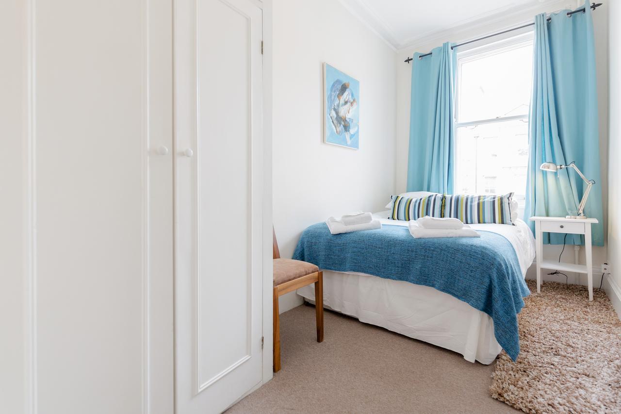 Earls Court Apartments By Basetogo Лондон Экстерьер фото